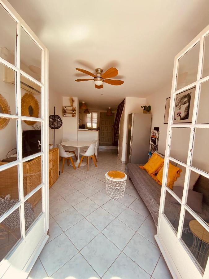 Mazet Dans Residence Avec Piscine Au Coeur Du Golfe De Saint-Tropez Cogolin Exterior foto